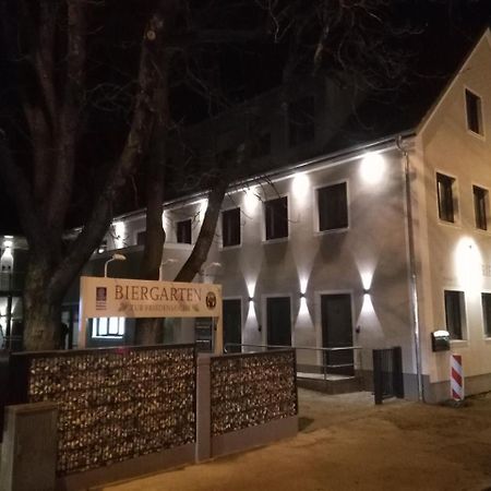 Zur Friedenseiche Bed and Breakfast Aichach Buitenkant foto
