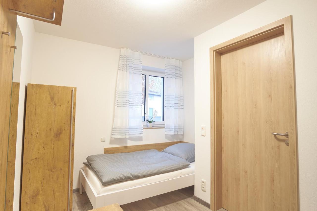 Zur Friedenseiche Bed and Breakfast Aichach Buitenkant foto