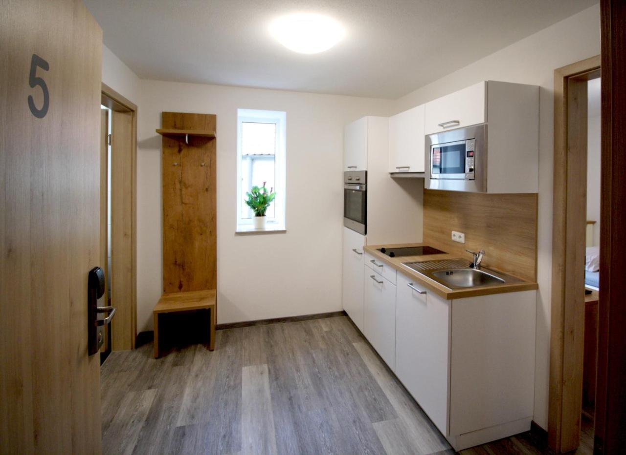Zur Friedenseiche Bed and Breakfast Aichach Buitenkant foto